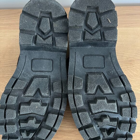 Small Lot Co. lug sole Mary Janes - 39 - Picture 3 of 6